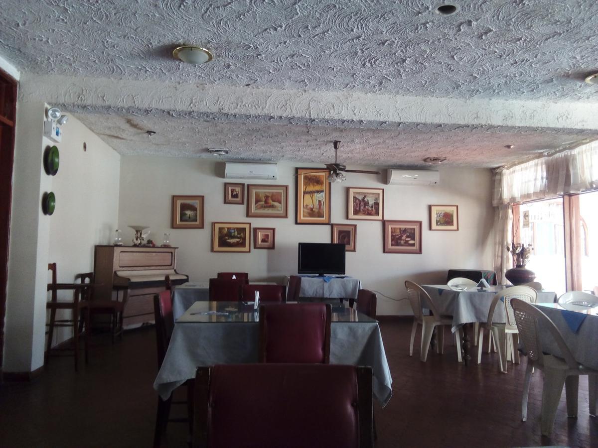 Hotel La Siesta Сульяна Экстерьер фото